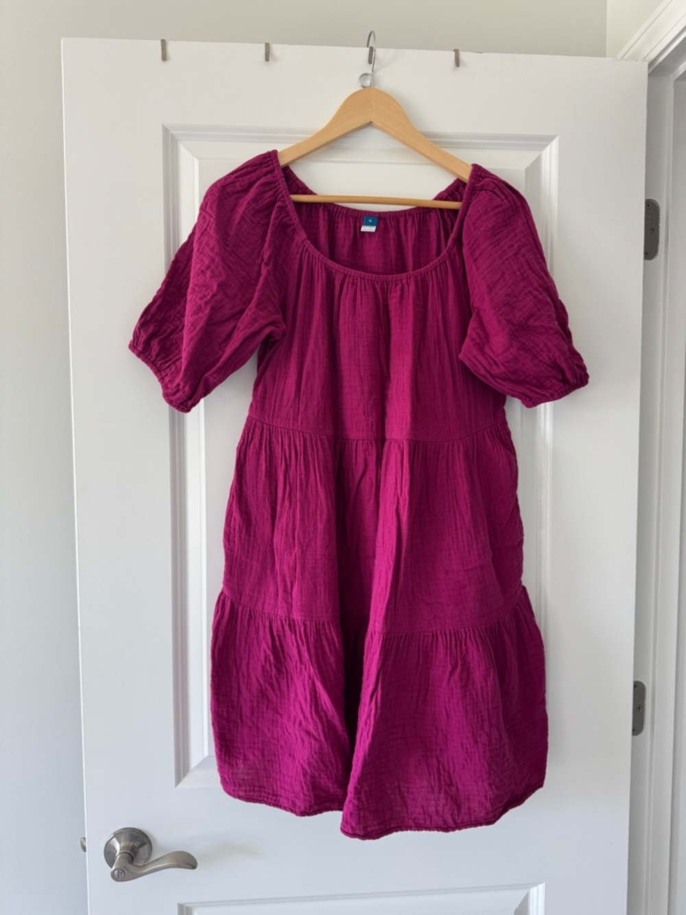 Old Navy Girls Puff Sleeve Tiered Dress - Magenta